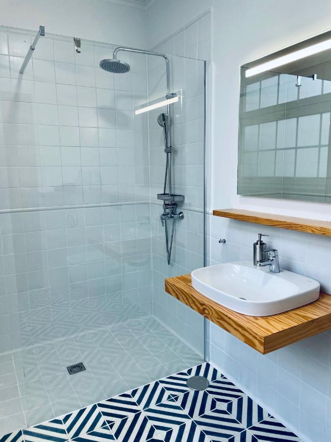 Pdl House * Ponta Delgada (Sao Miguel)