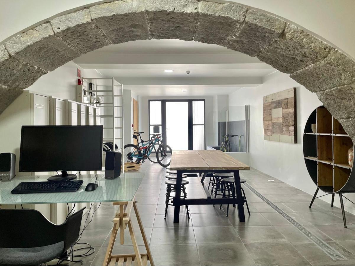 Pdl House * Ponta Delgada (Sao Miguel)