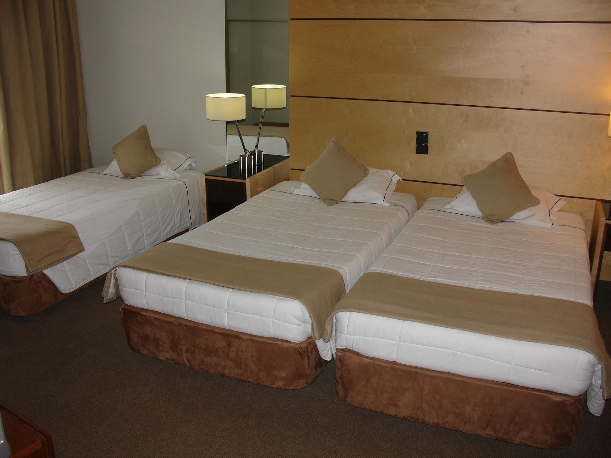 Khách sạn Vip Executive Azores