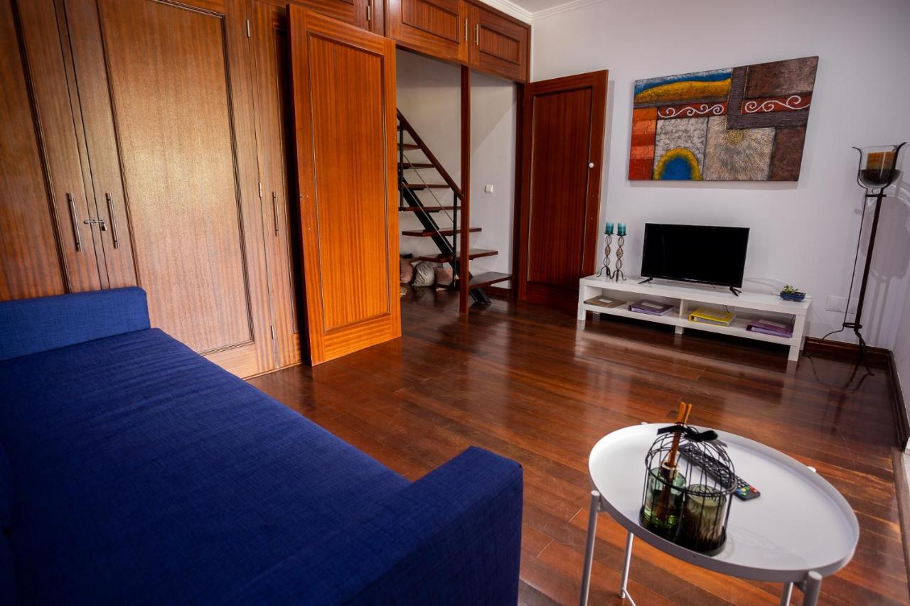 Casa Vereda, Ponta Delgada, S. Miguel *