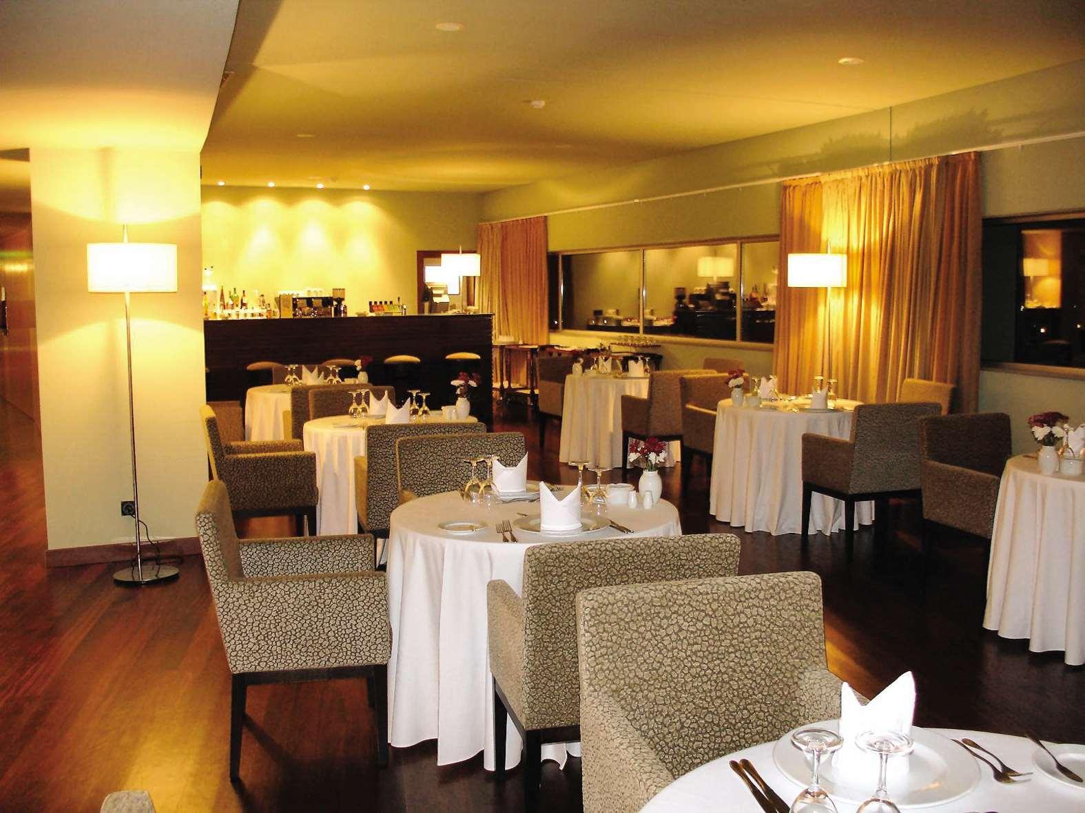 Khách sạn Vip Executive Azores