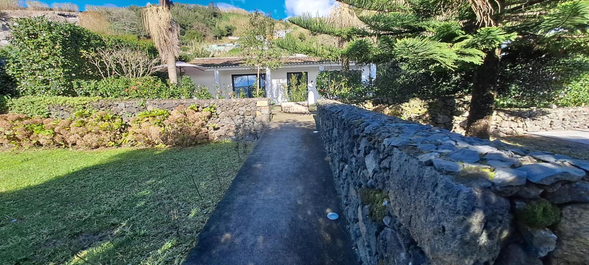 Alojamento de Turismo Rural Carmo Country Ponta Delgada