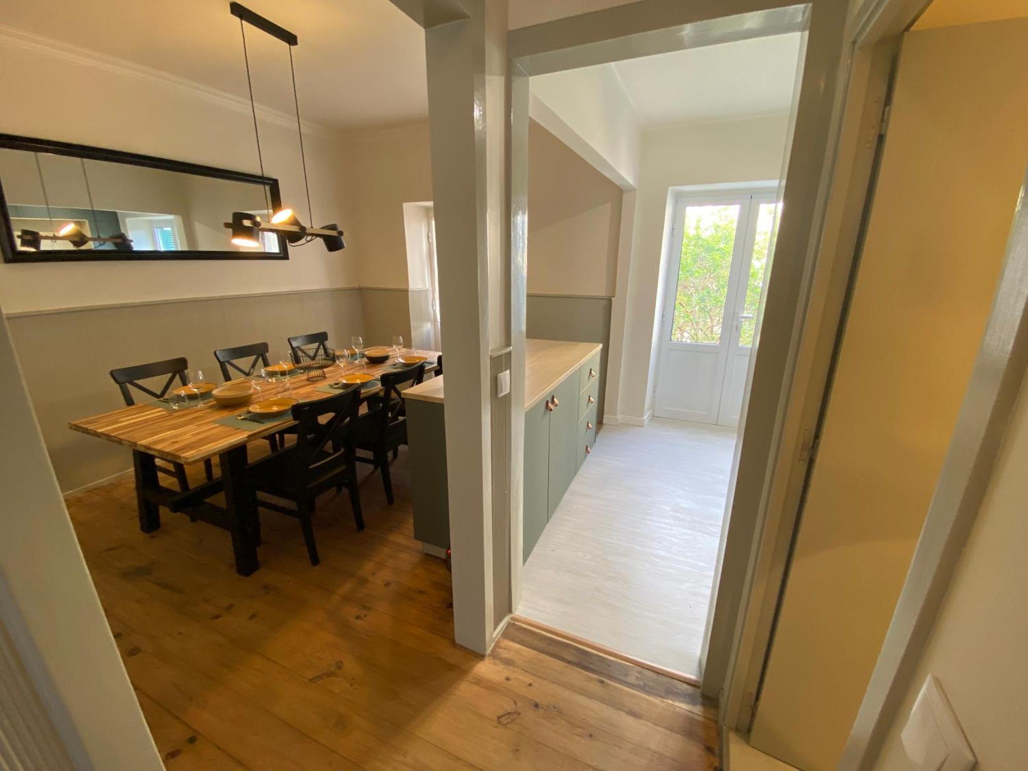 101 Urban Apartment *