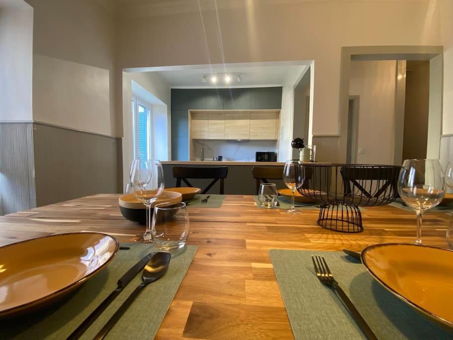 101 Urban Apartment