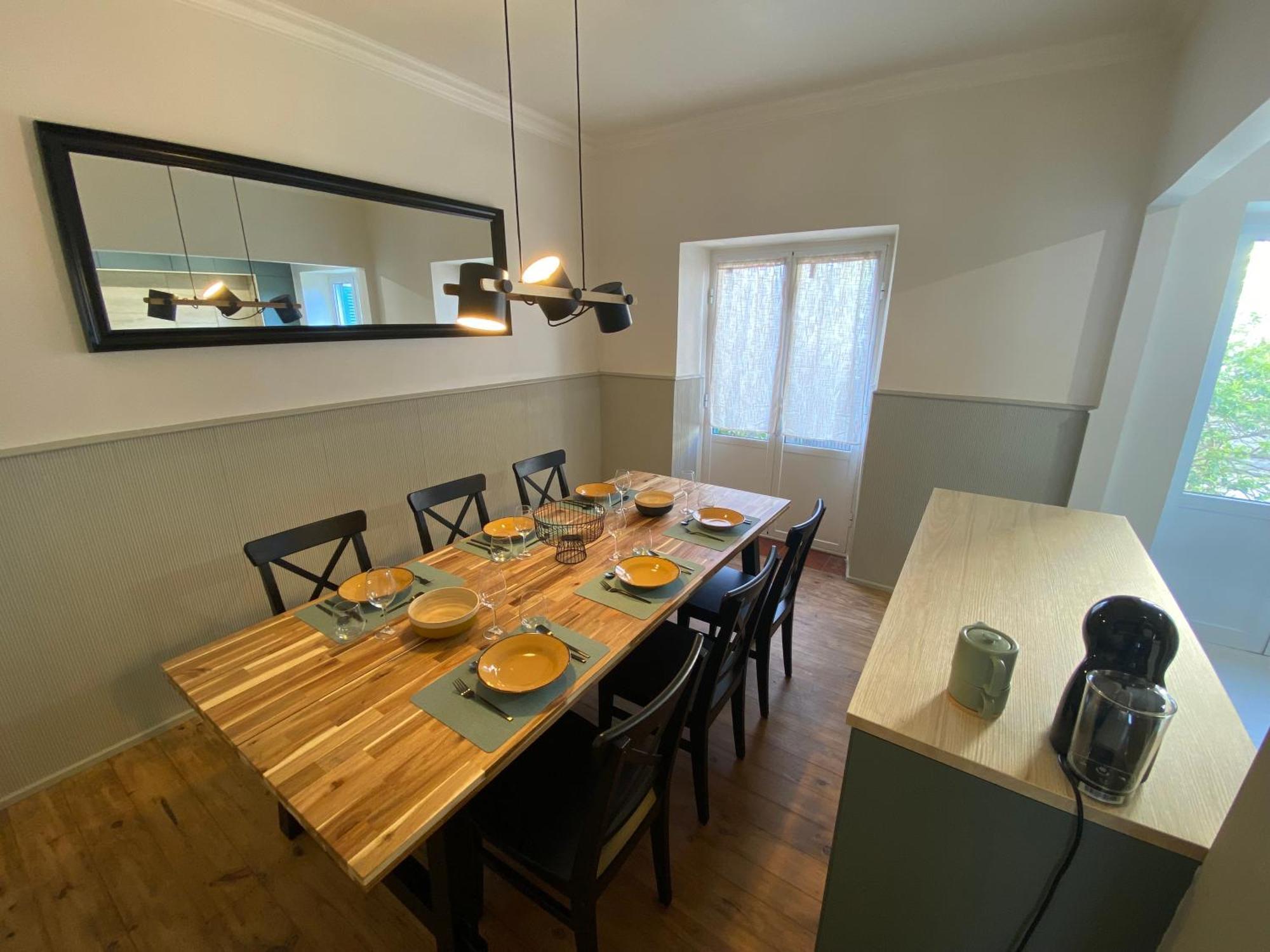 101 Urban Apartment *