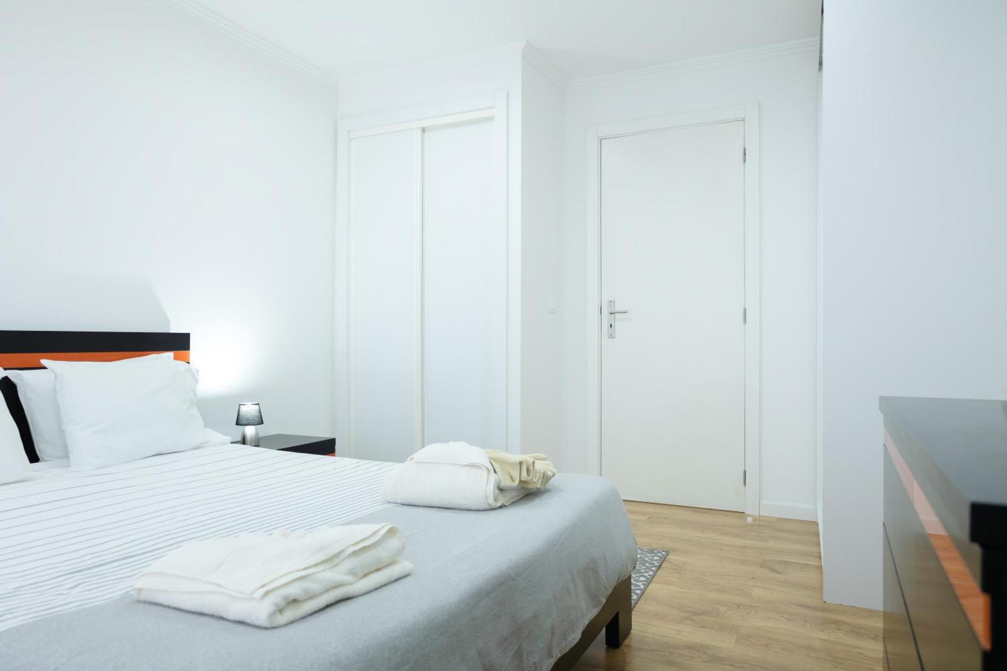 Avenida House 1 * Ponta Delgada (Sao Miguel)