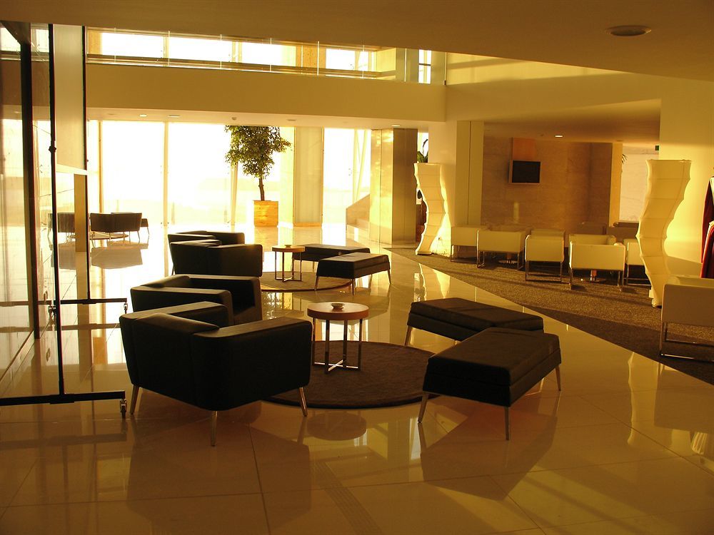 Khách sạn Vip Executive Azores