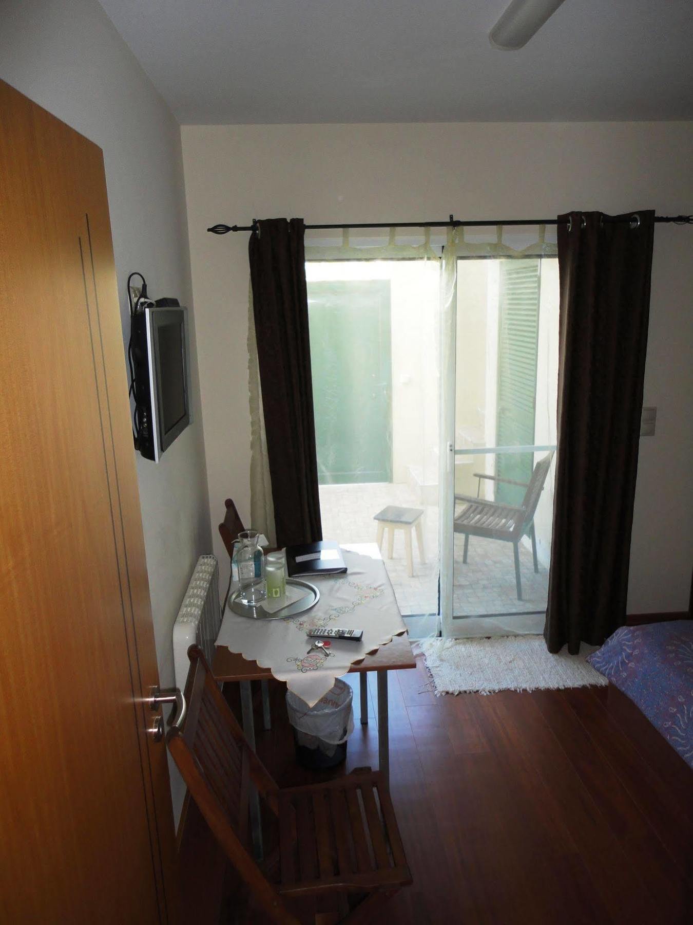 Lena's Quarto em Acomodações Particulares *