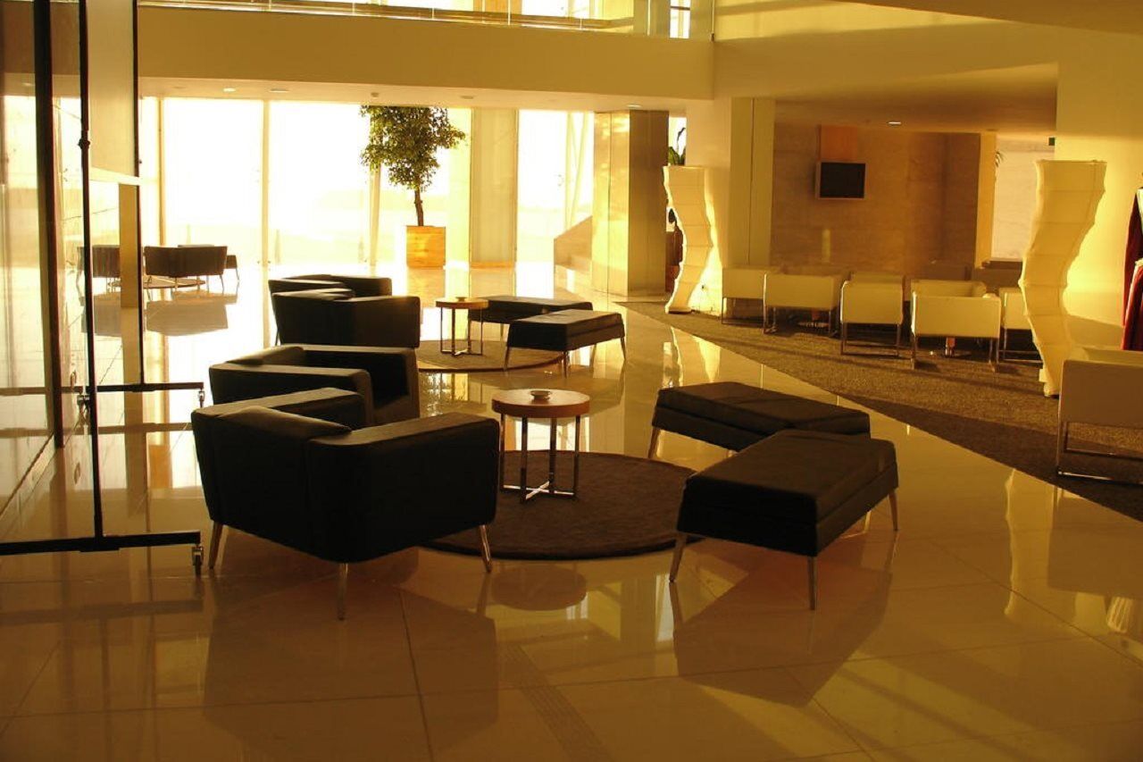 Khách sạn Vip Executive Azores 4*