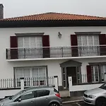 Vitorino De Nemesio Guesthouse
