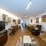 Coliseu Apartment
