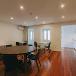Azores Inn - Family Suites