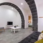 Castanheiro\'S Place