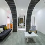 Castanheiro\'S Place