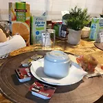 Azores Holidays House - B&B