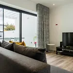 Encanto Terrace House