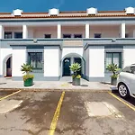 Azores Pedra Apartments J - F