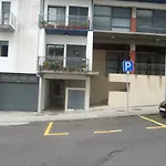 Borges Pimentel Apartment
