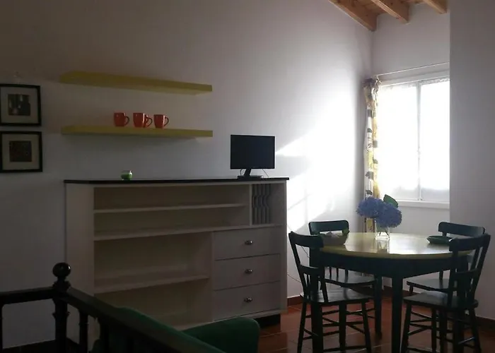 Guestready - Casinha Micaelense City Centre