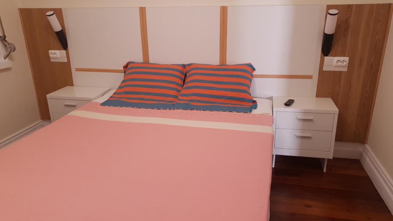 Hostel Bruma Ponta Delgada (Sao Miguel)