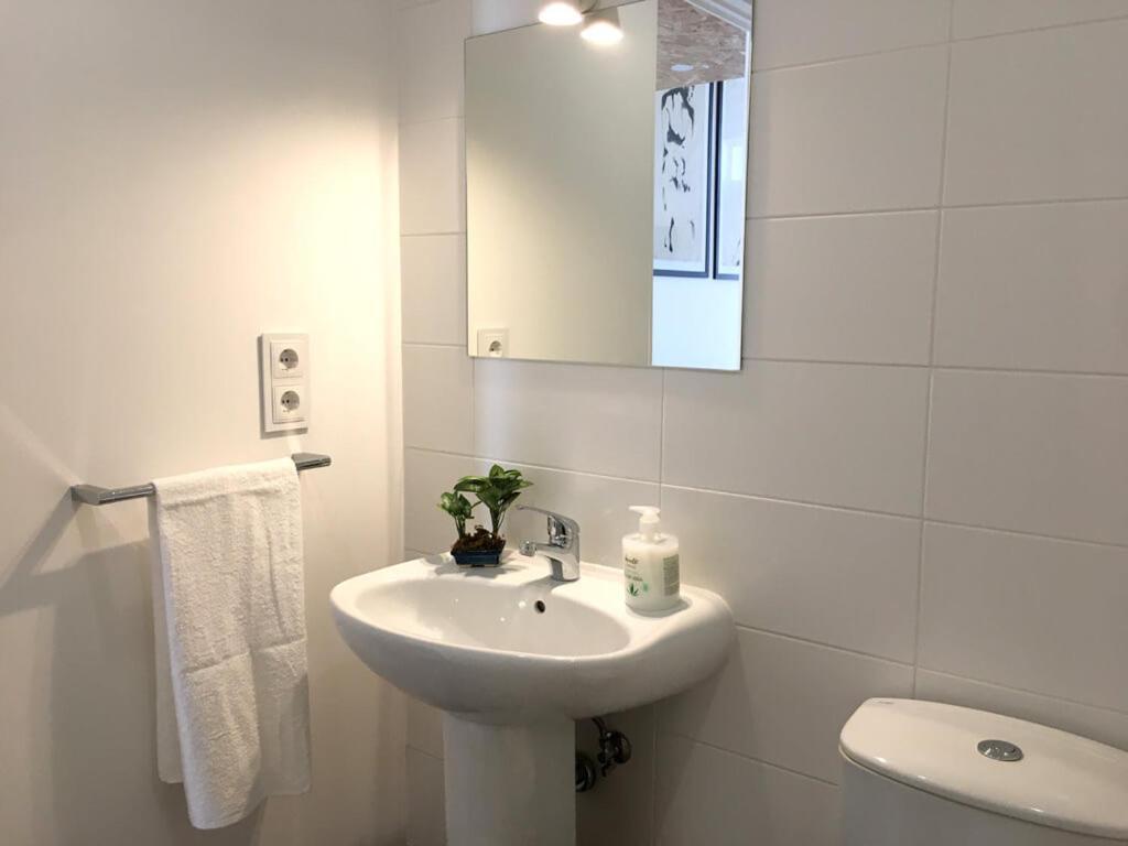 Apartamento Downtown Houses 3 *