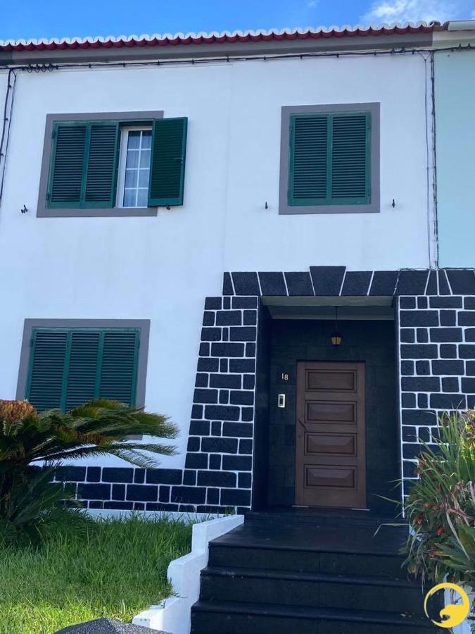 Azor International House Holiday home *