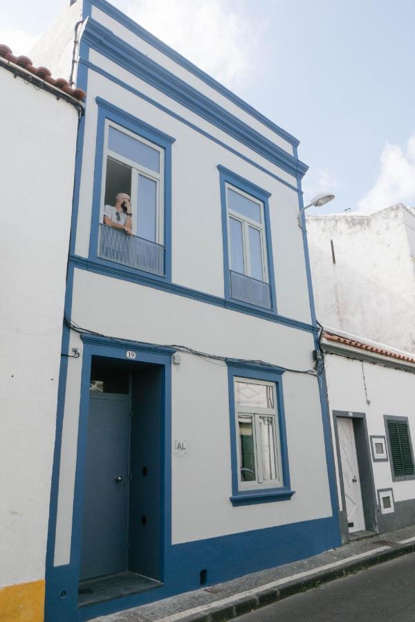Casa Da Porta Azul Holiday home *
