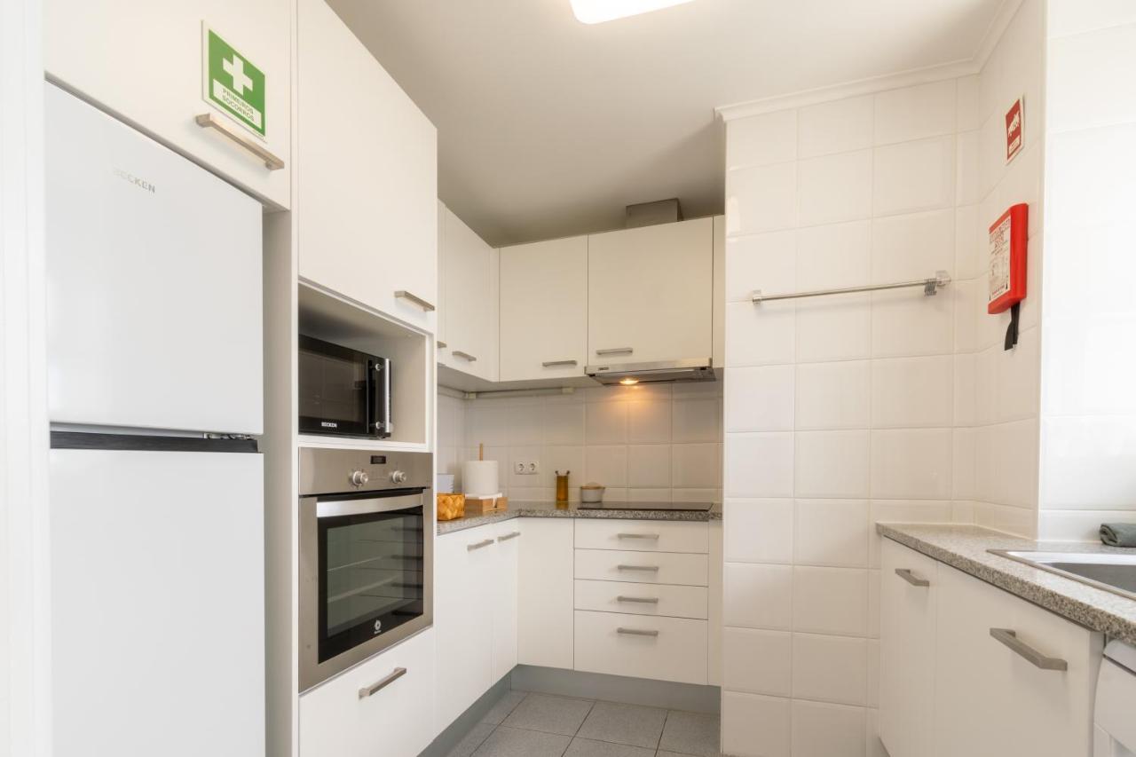 Atlantic Penthouse - City, Montain & Ocean - Free Parking Apartamento Ponta Delgada