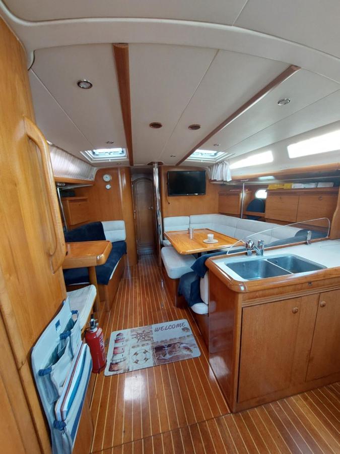 Botel Exocet Two