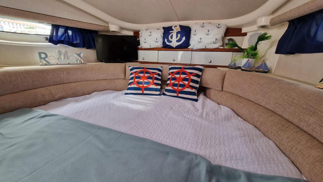 Sea & Tasty - Boat House Hotel en barco *