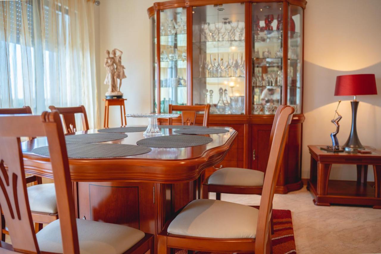 Large Modern Appartamento
