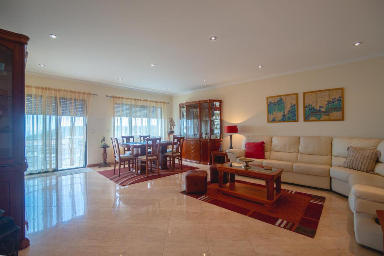 Apartment Large Modern *