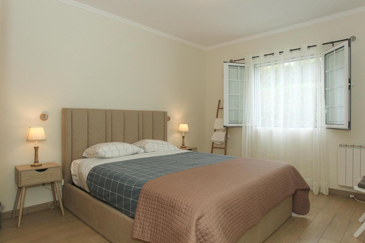 Capelas Blue , Relax & Fun - Up To 14 Guests! Villa
