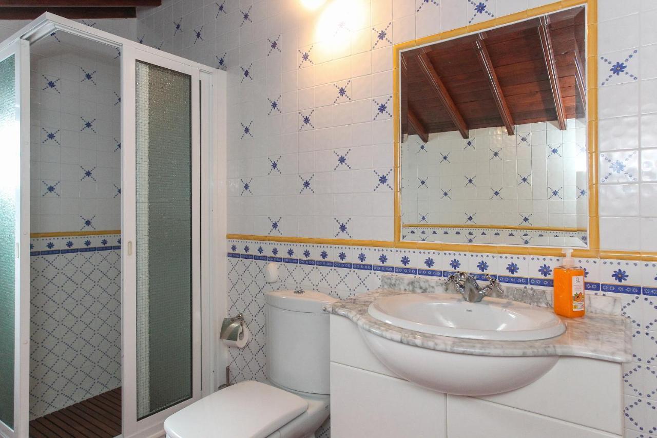 Capelas Blue , Relax & Fun - Up To 14 Guests! Villa *