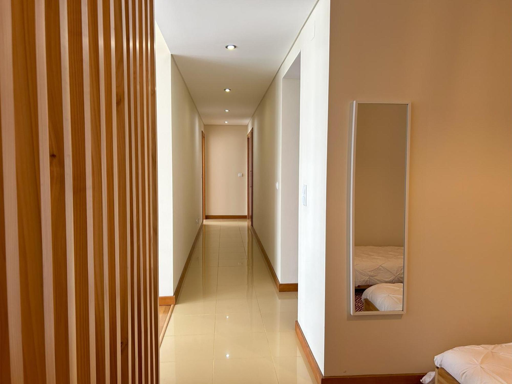 Oceanus Executive Apartment