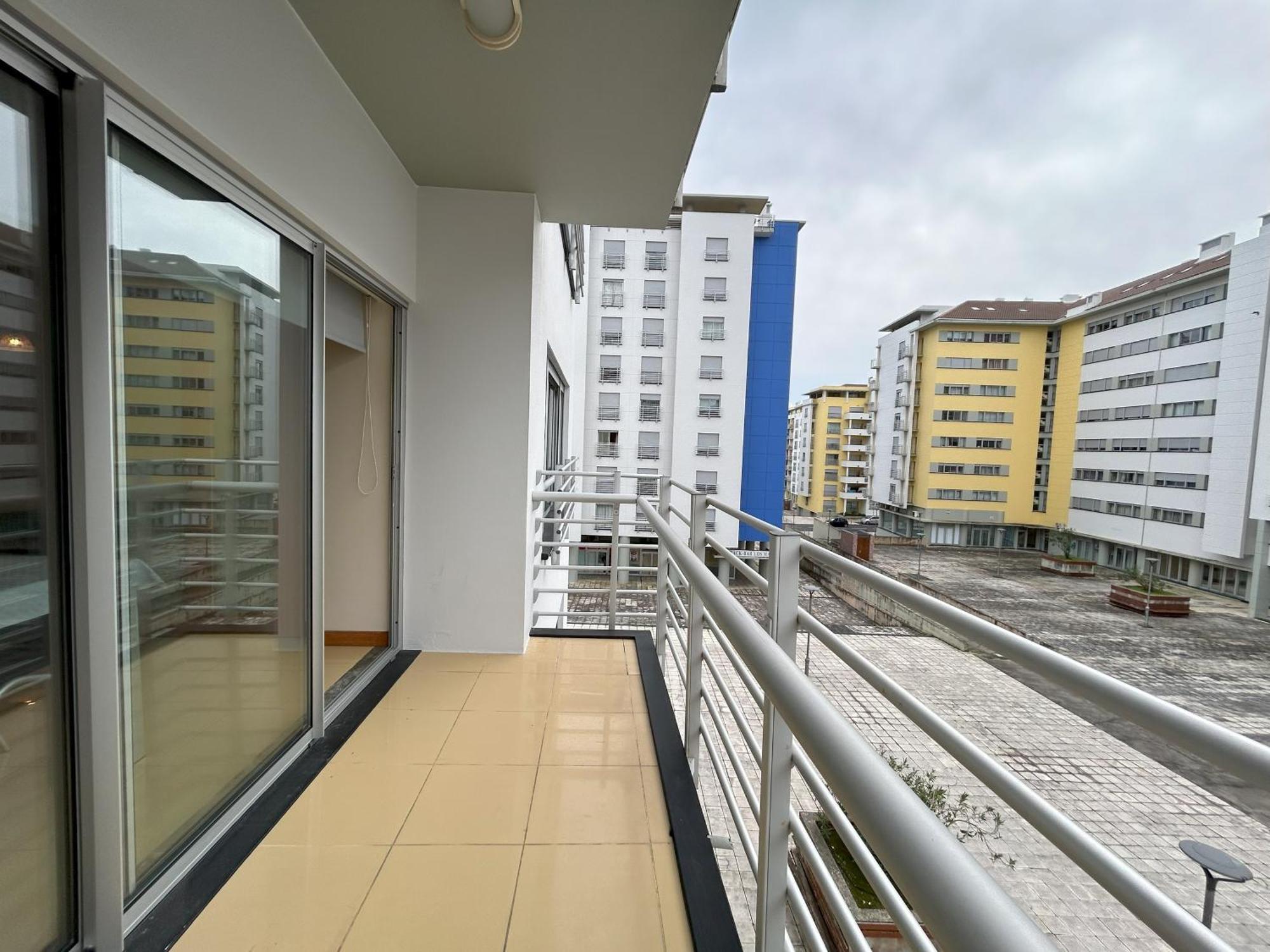 Oceanus Executive Apartment *