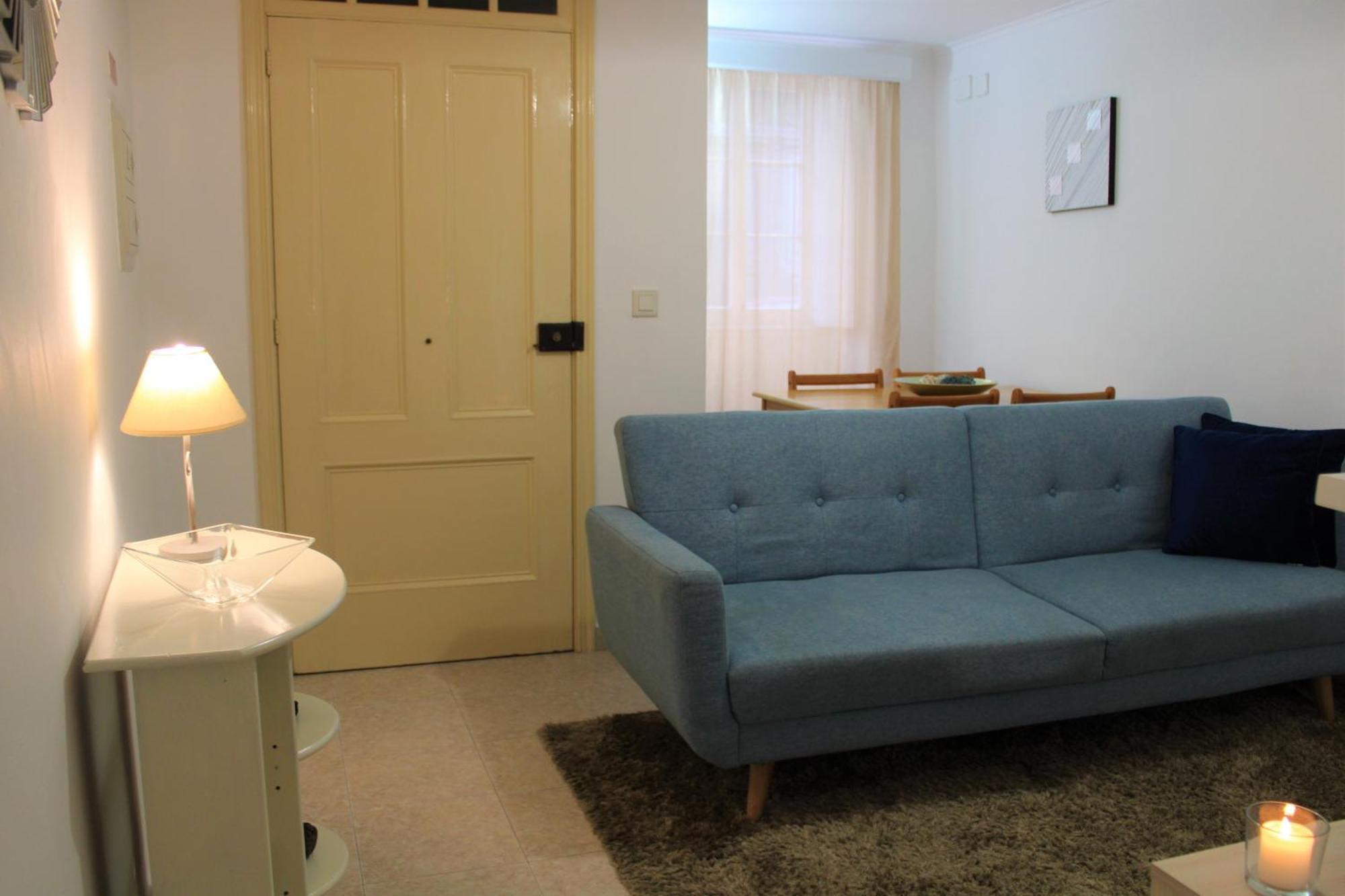 Apartment Pdl - One *