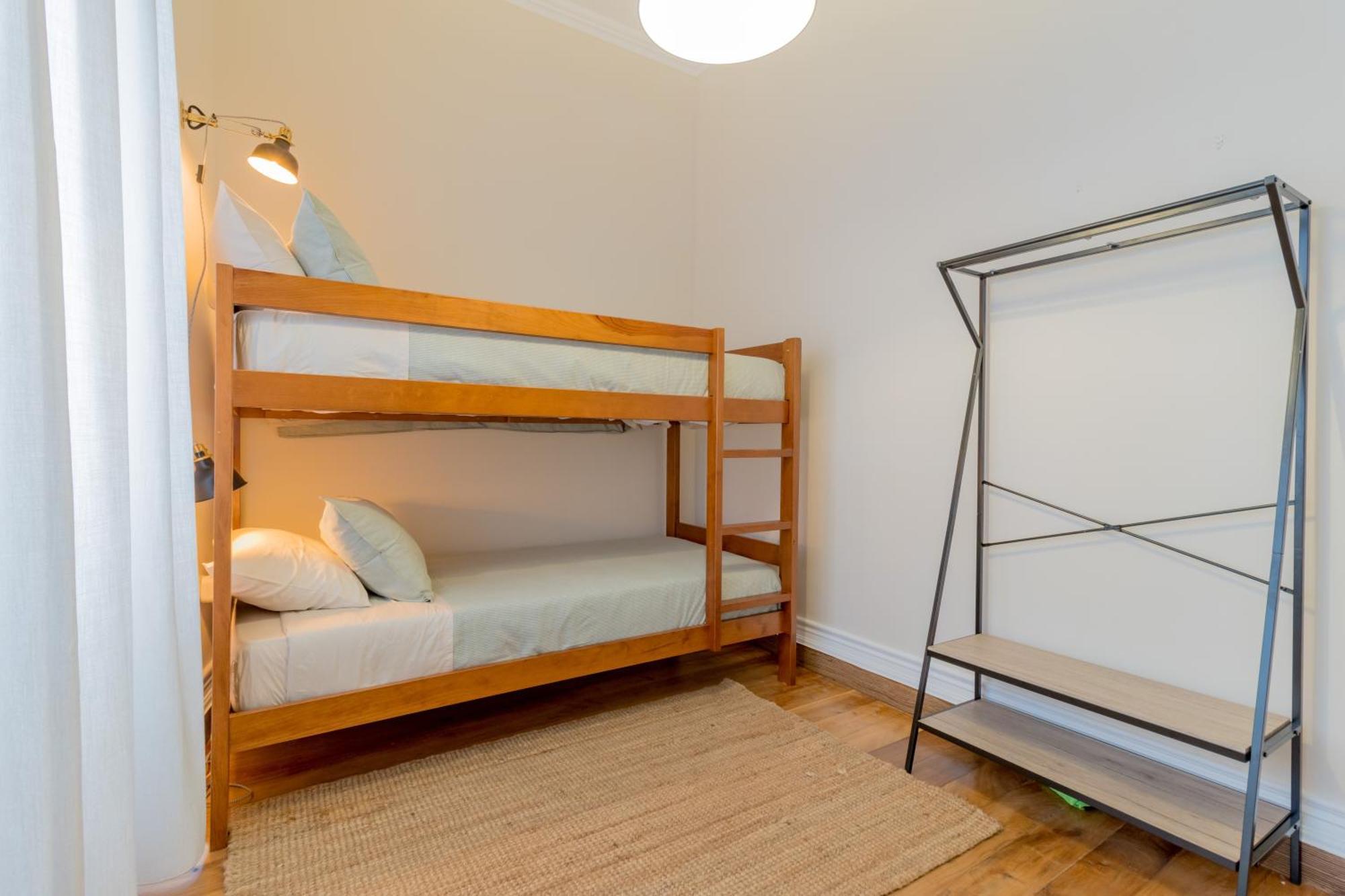Canto Do Atlantico - Centre With Air Conditioning, Private Garage And Outdoor Patio Holiday home *