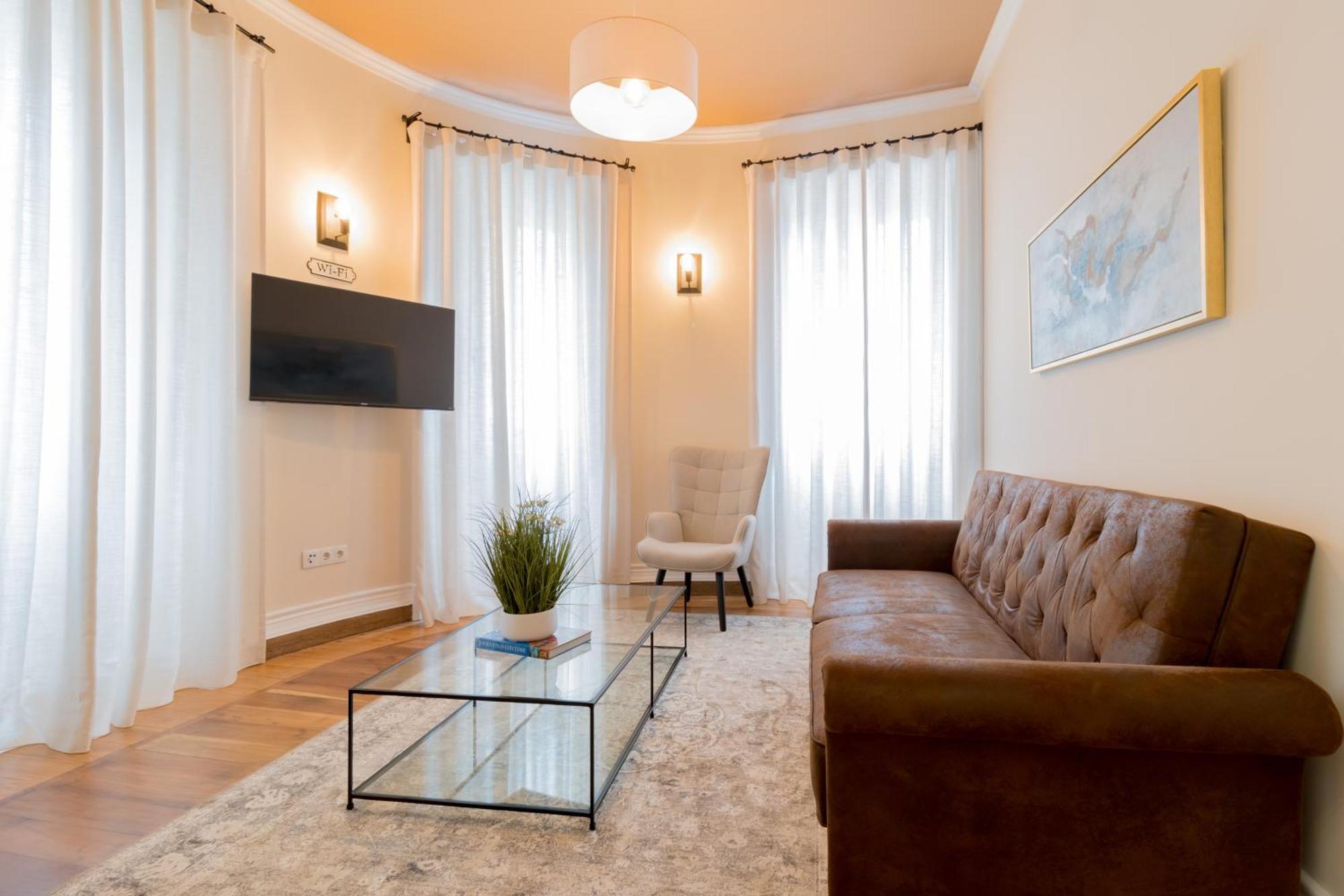 Canto Do Atlantico - Centre With Air Conditioning, Private Garage And Outdoor Patio