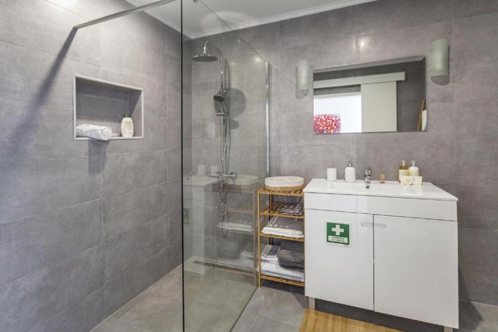 Welcomebuddy - Anco 56 - Cozy Retreat With Terrace Guest house *