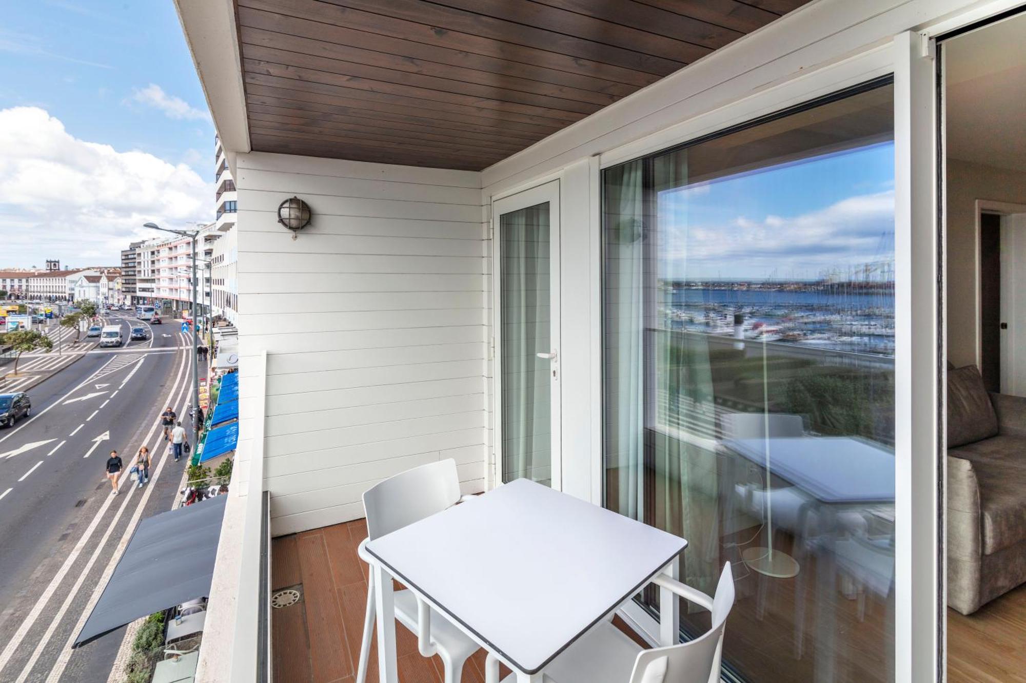 Gaivota Azores Hotel