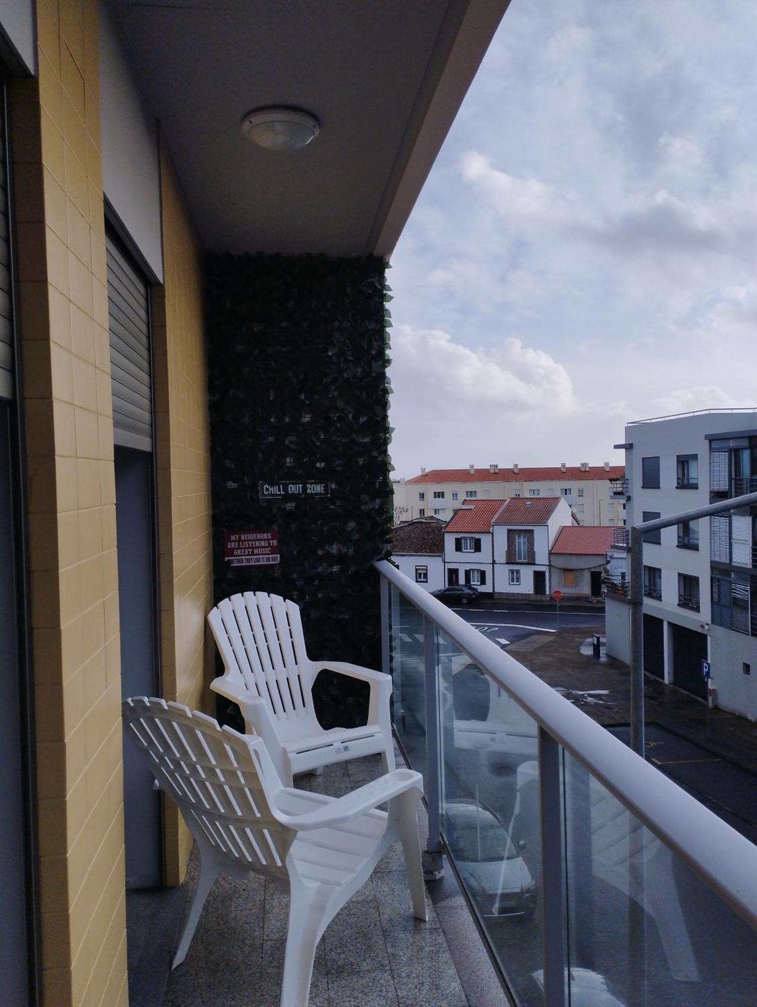 Groovy Ponta Delgada (Sao Miguel)