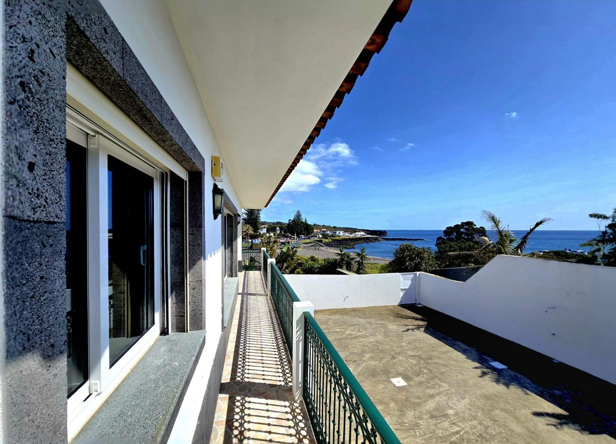 Ocean Breeze Villa