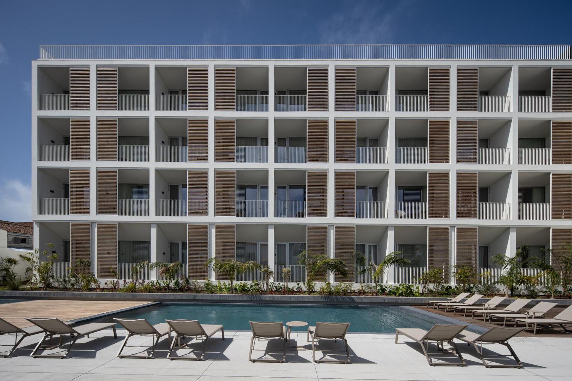 Mercure Azores 4*
