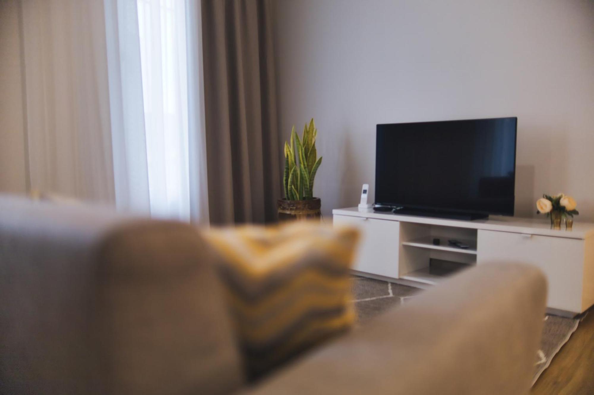 Azure Downtown - Flat 1 * Ponta Delgada