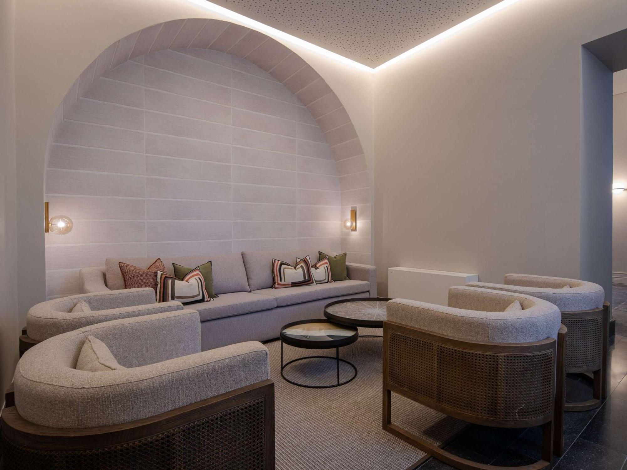 Hotel Mercure Azores 4*