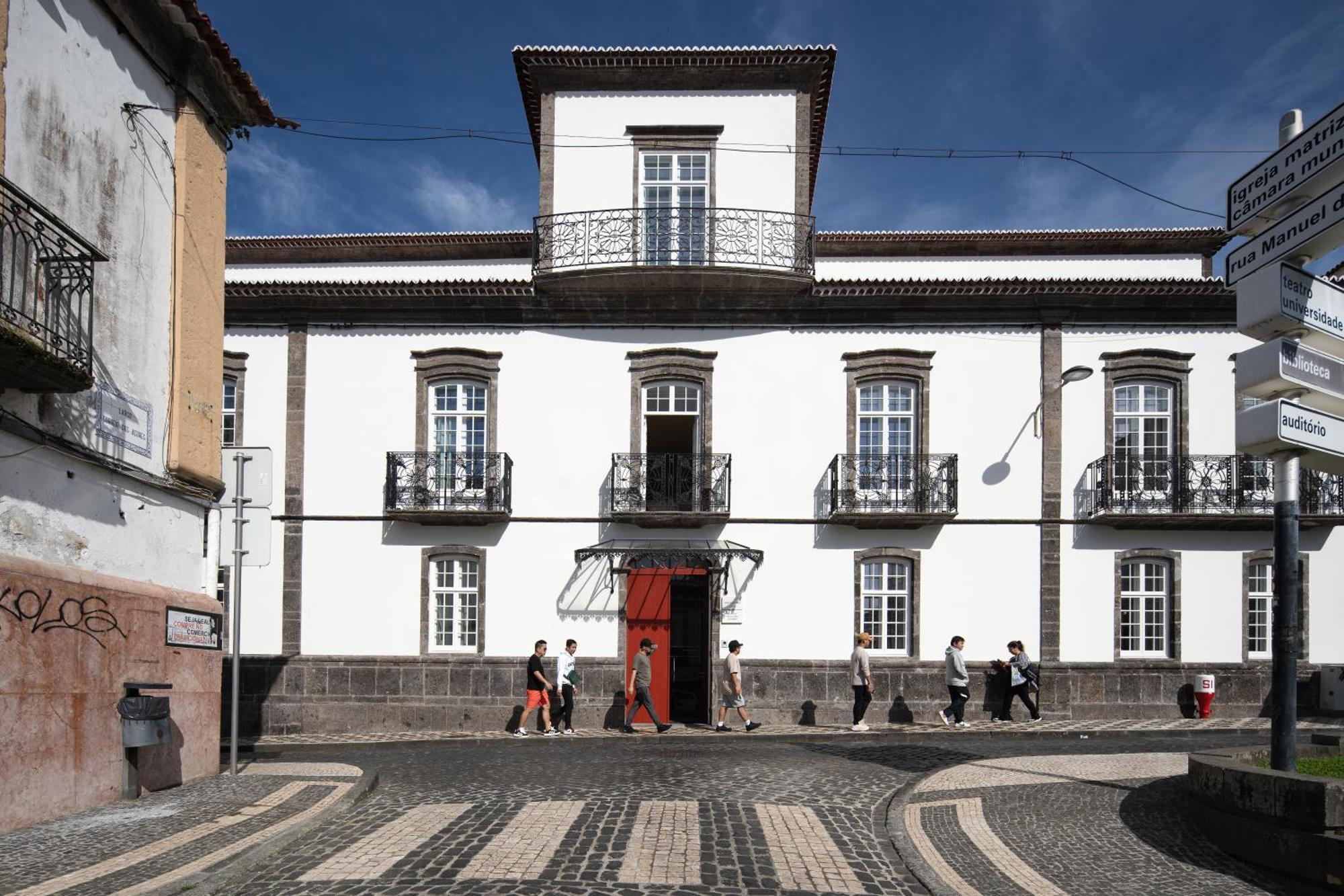 Mercure Azores 4*