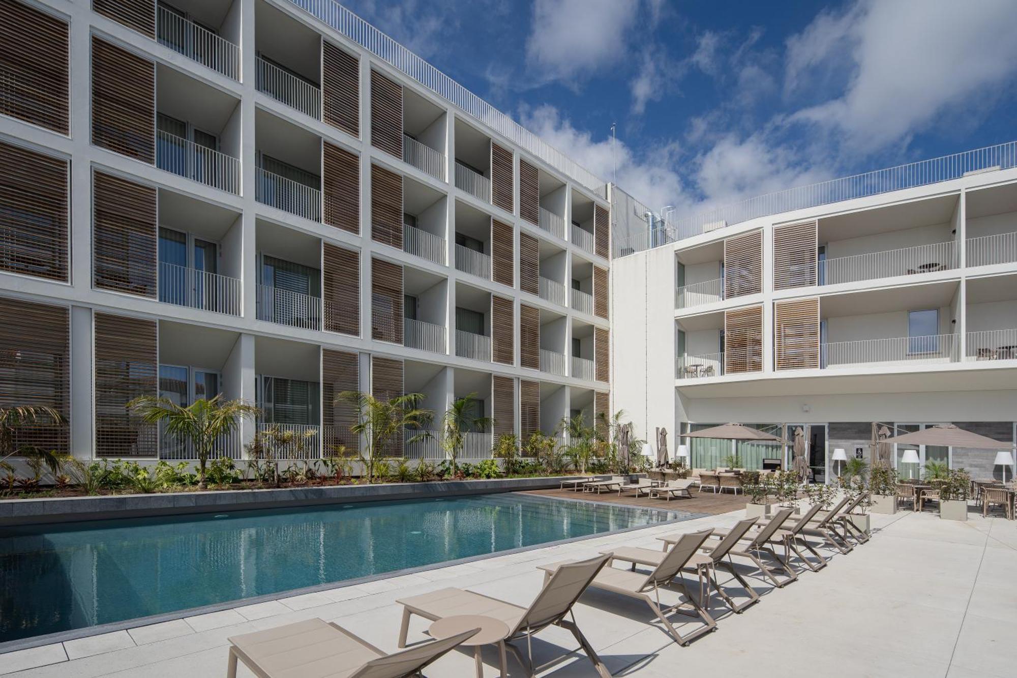 Mercure Azores Hotel