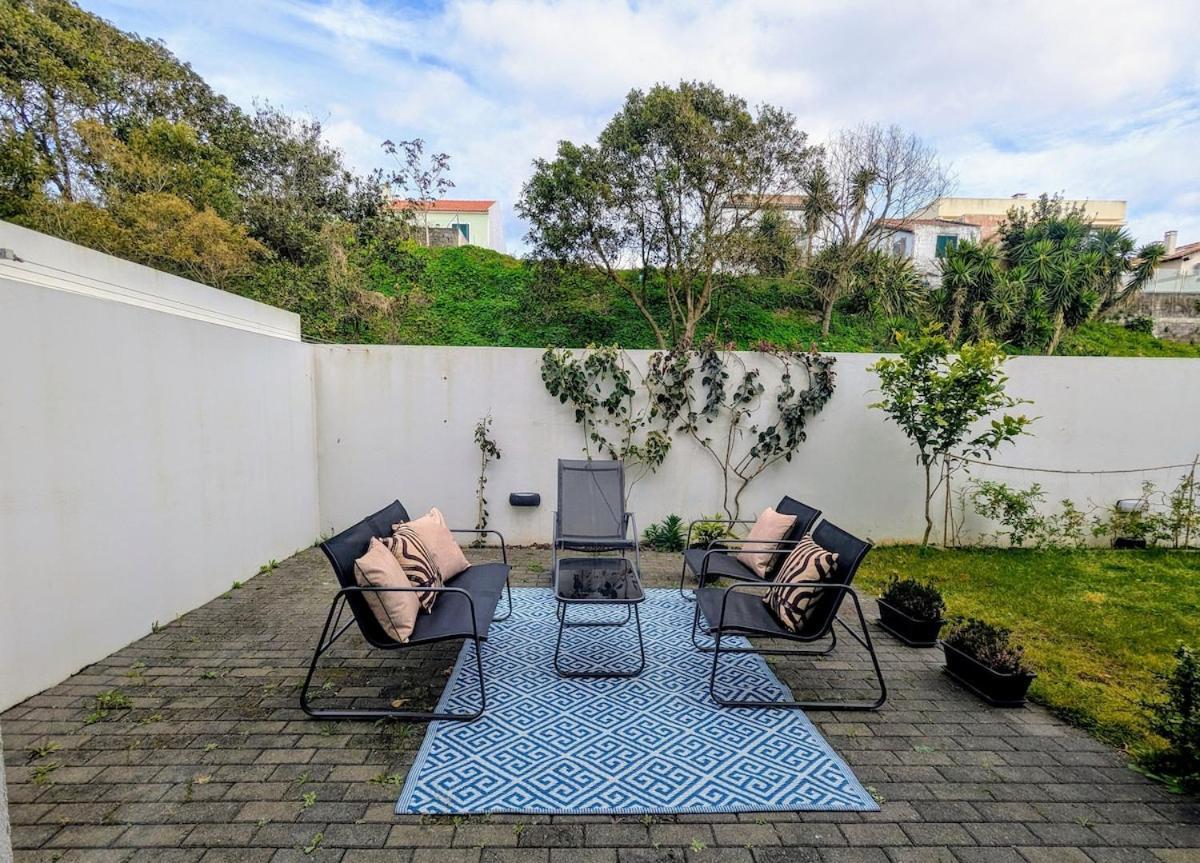 Casa Luna Ponta Delgada (Sao Miguel)