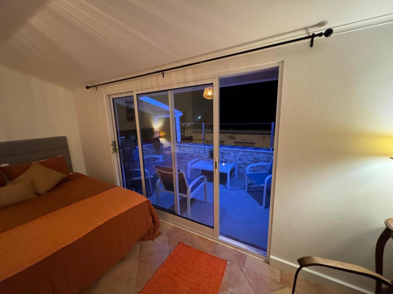 Residencia Bavaria, Espaco Inteiro No Centro De Apartment Ponta Delgada (Sao Miguel)